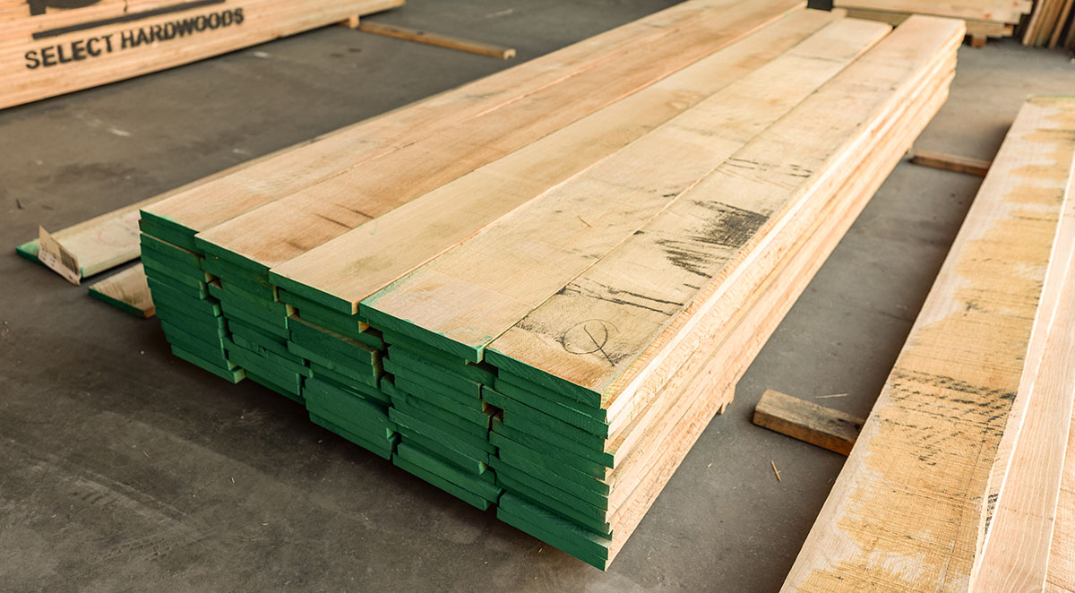 How Our Sawmill Delivers Rift and Quartered White Oak for Premium Projects